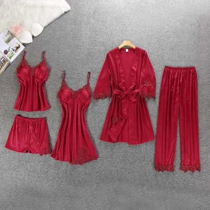 بدلات نوم نسائيه.Women Sleepwear