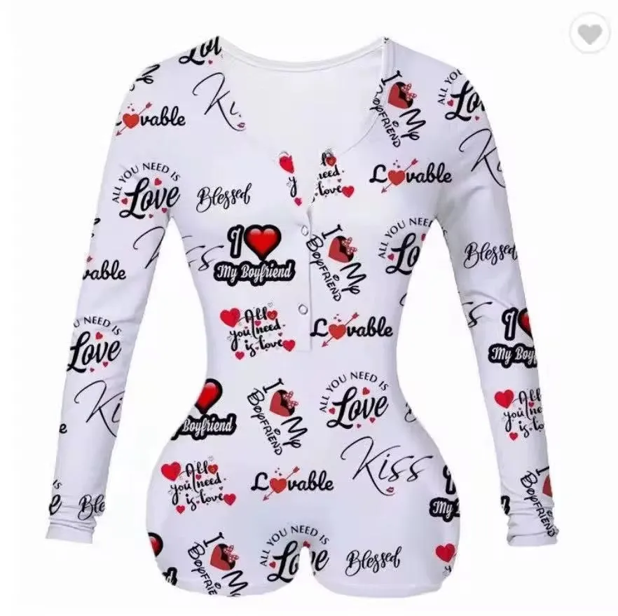 ملابس نوم نسائية Women's sleepwear