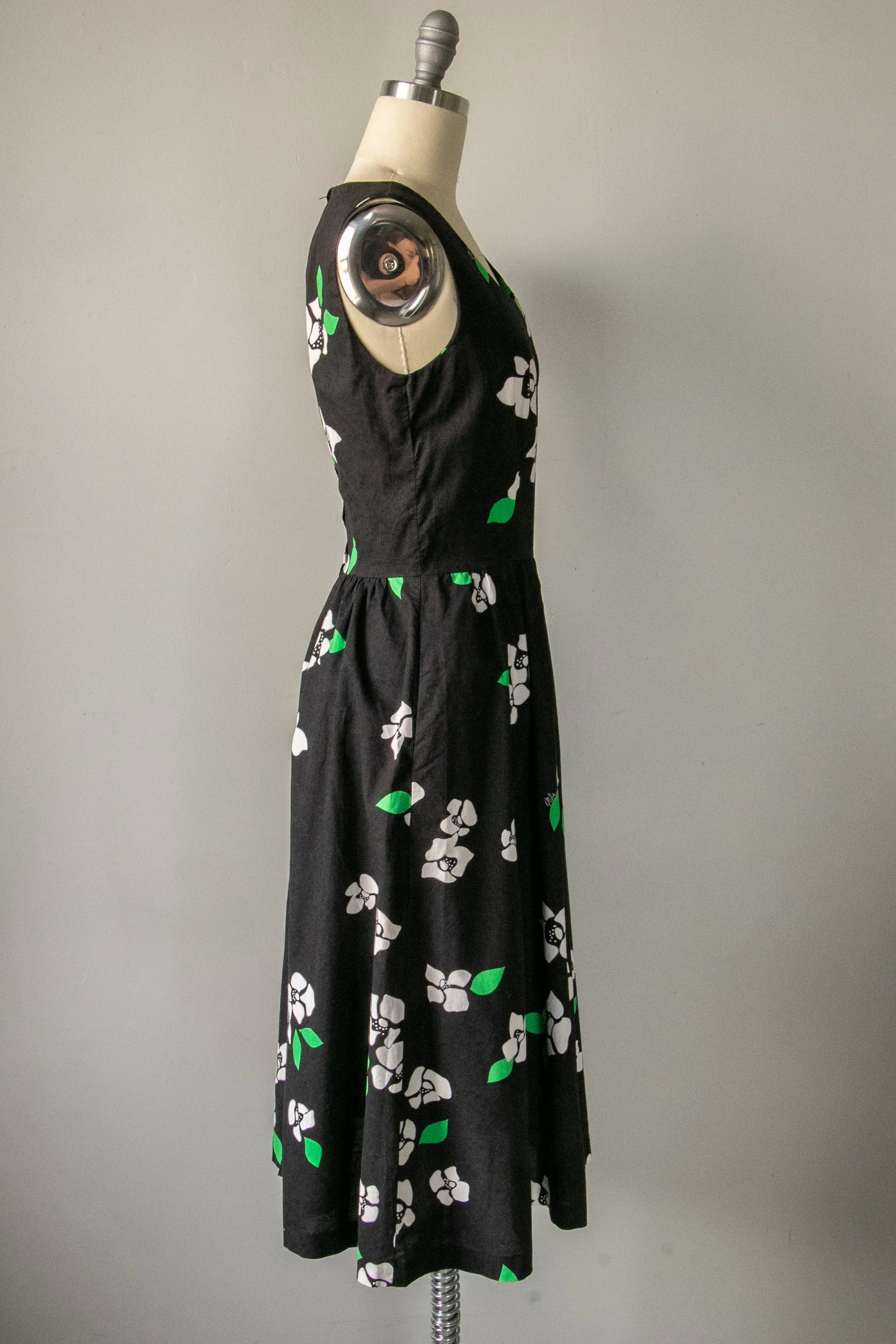 1960s Dress Cotton Hawaiian Floral S