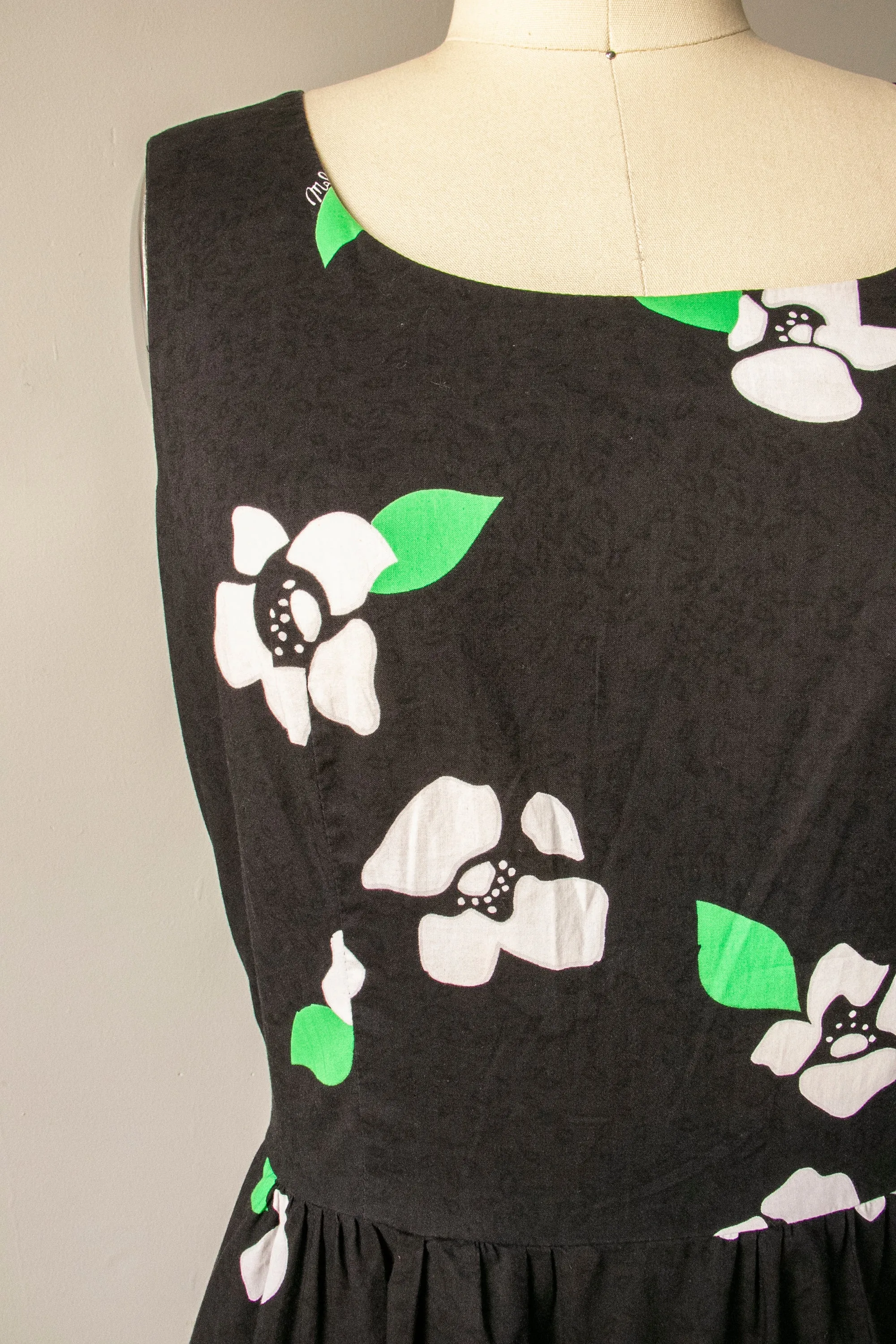 1960s Dress Cotton Hawaiian Floral S