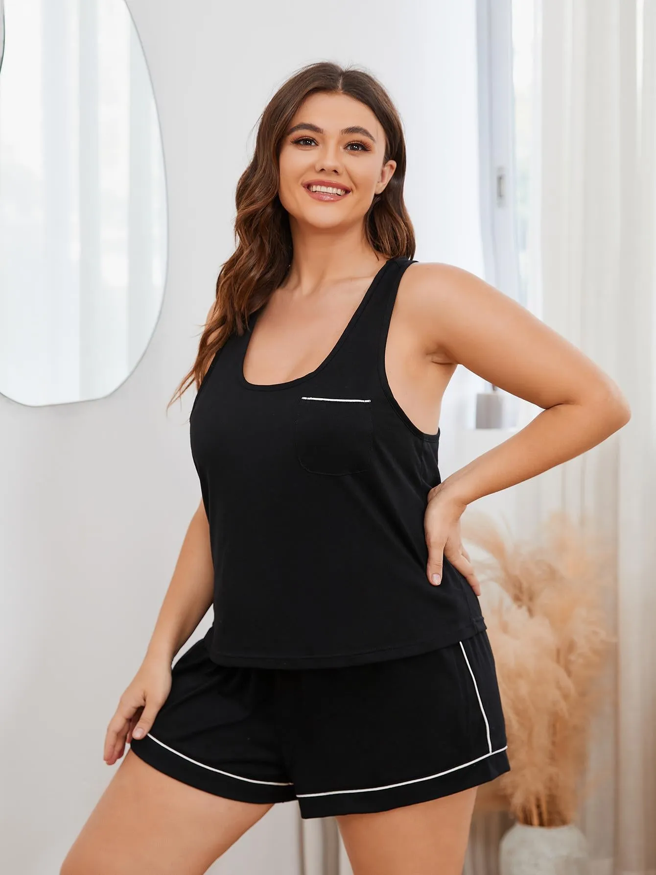 *APP EXCLUSIVE* Contrast Piping Racerback Tank and Shorts Lounge Set