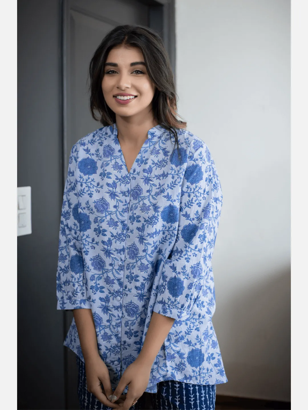 Blue Back pleated indigo Cotton Loungewear