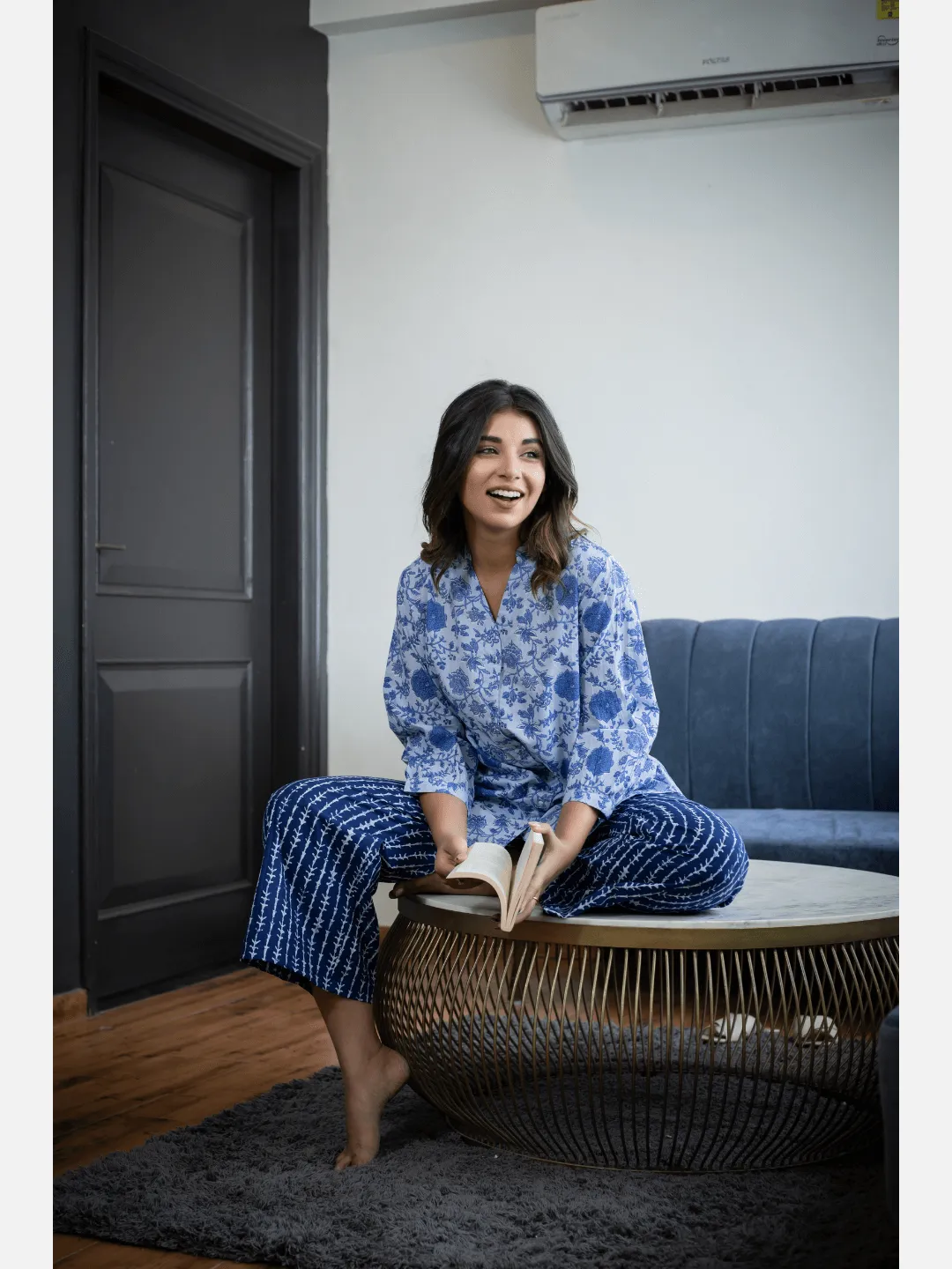Blue Back pleated indigo Cotton Loungewear
