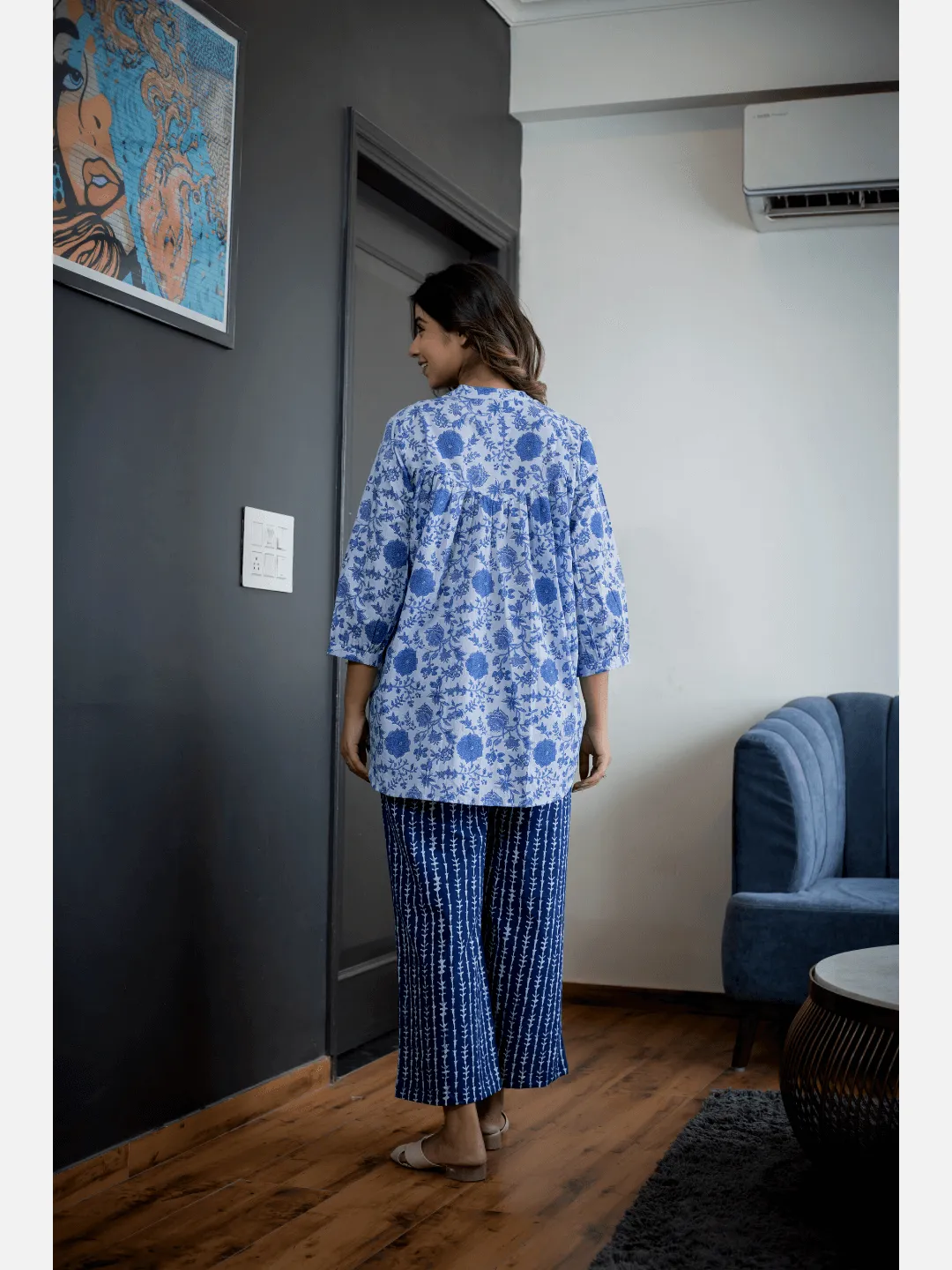 Blue Back pleated indigo Cotton Loungewear