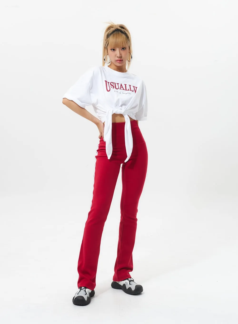 Bow Graphic Tee IL317