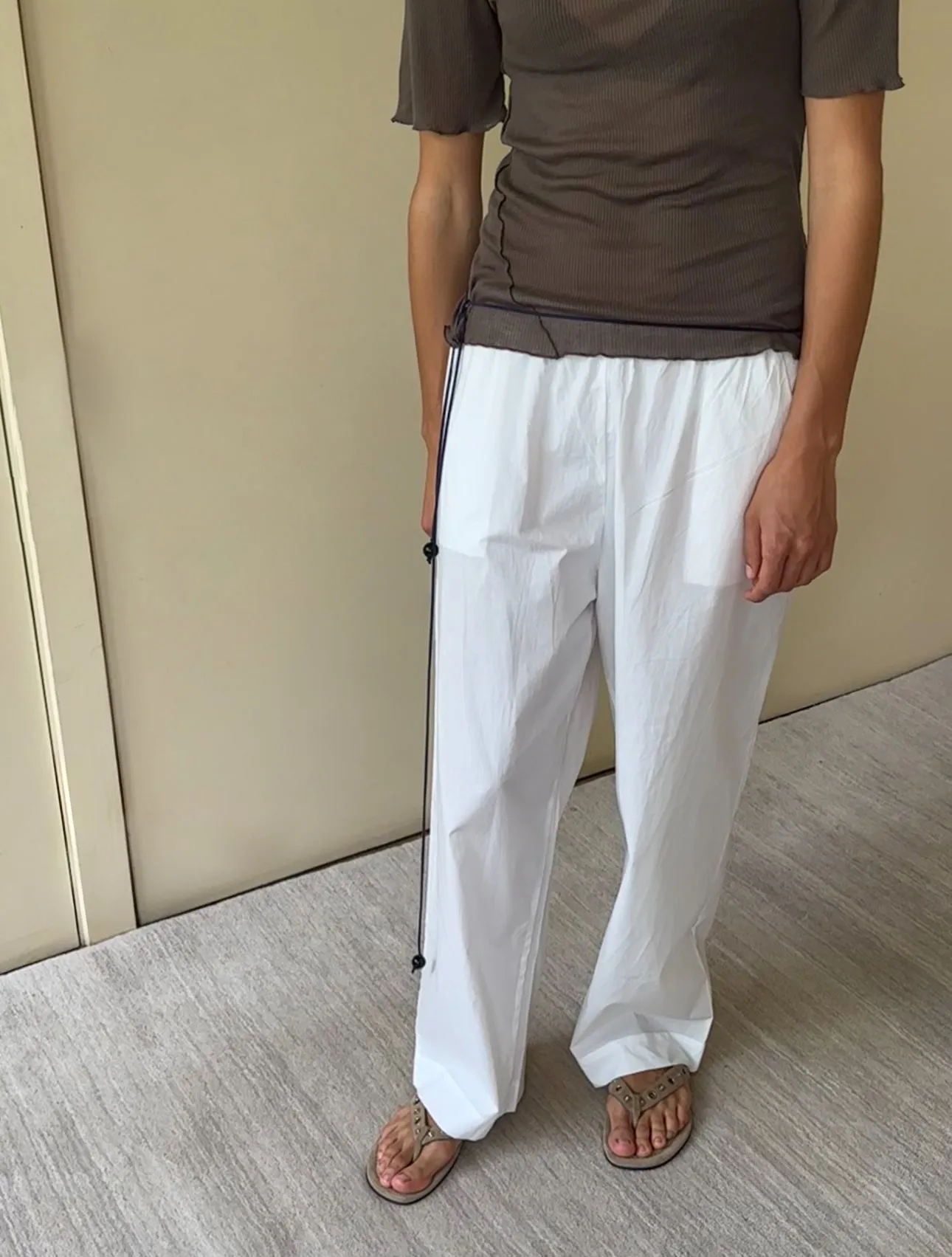 Ease Trouser - White