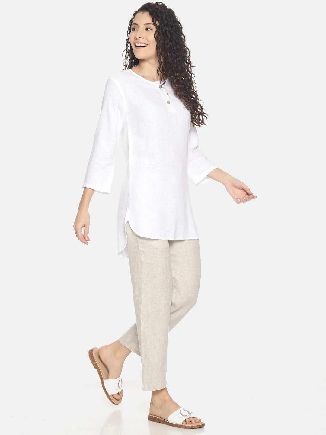 Ecentric Women's White and Beige Colour High Low Lounge Wear Set