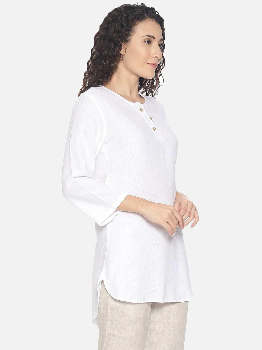 Ecentric Women's White and Beige Colour High Low Lounge Wear Set