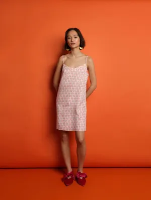 Mulberry Silk Nightdress - Jaipur Pink. Please note that pieces purchased in our Archive Sale can't be refunded. We are happy to offer an exchange, if we have the stock available or a credit note.
