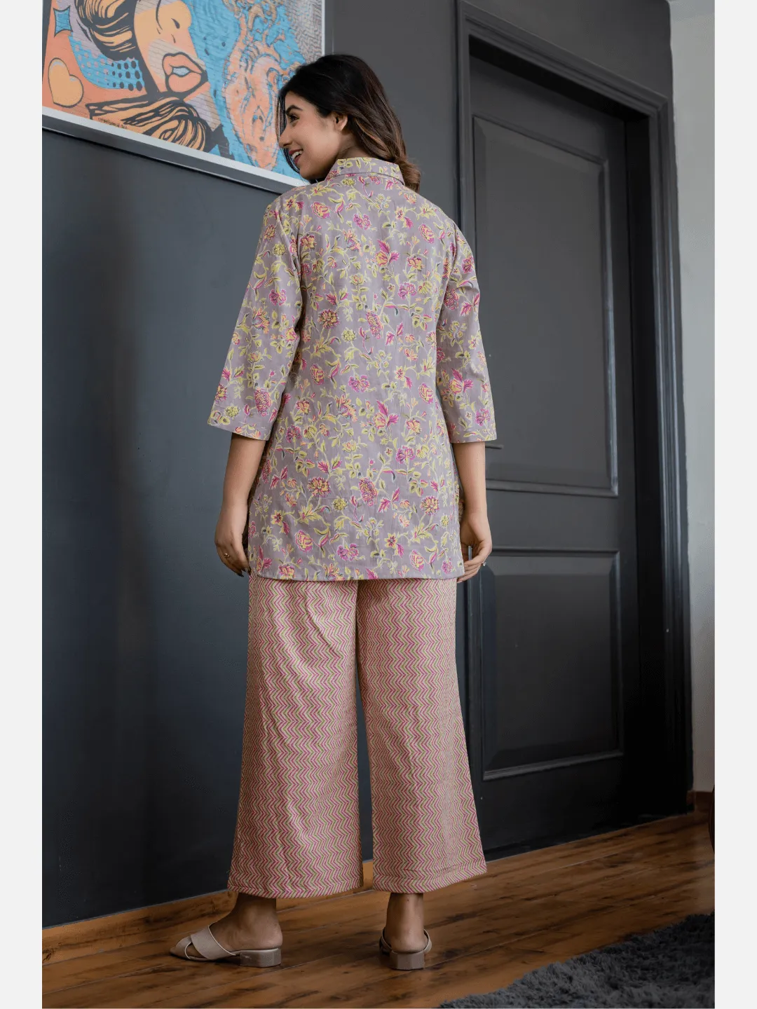 Pink Jaal Grey Collared Cotton Loungewear