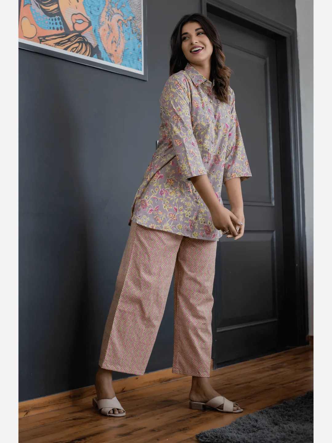 Pink Jaal Grey Collared Cotton Loungewear