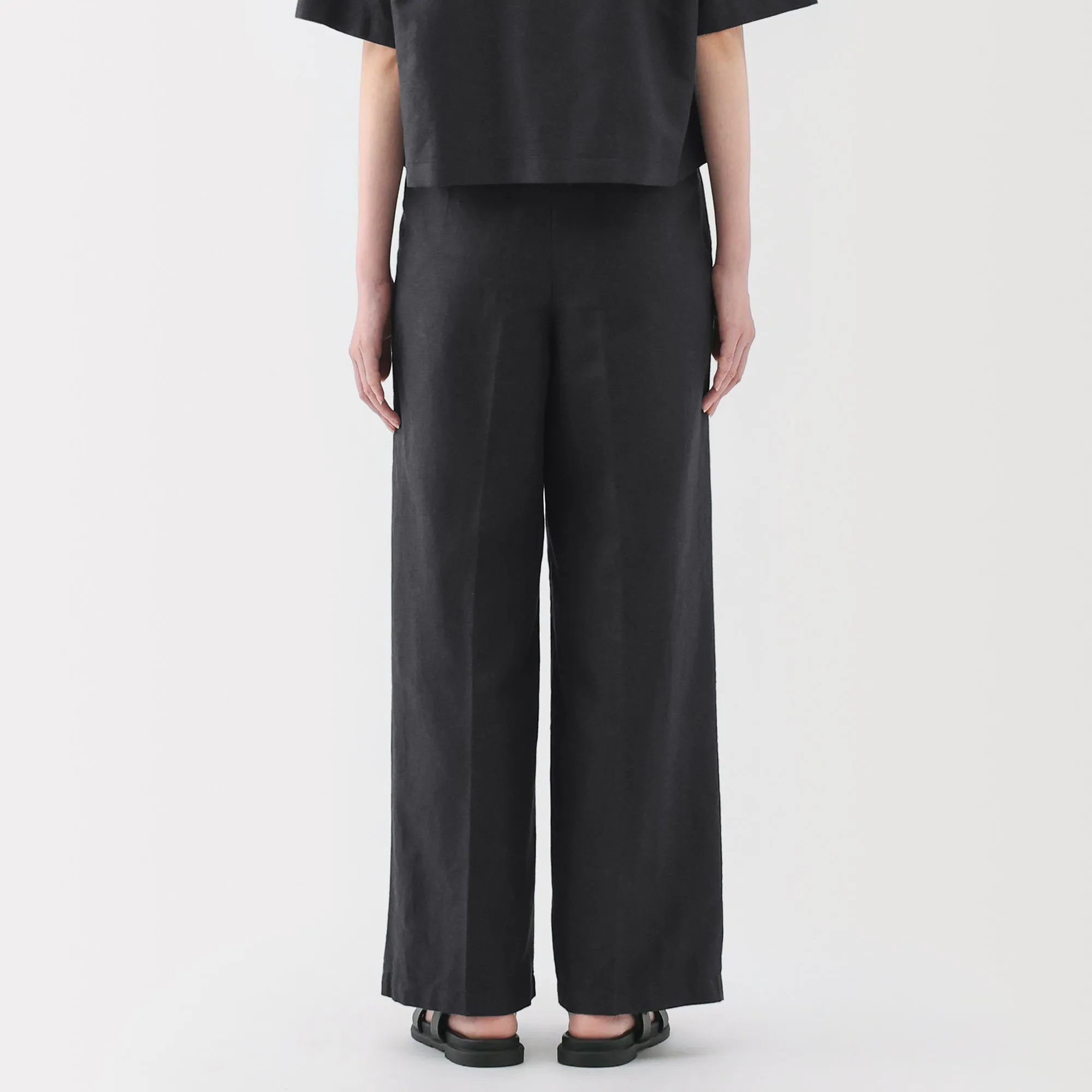 Women's Hemp Blend Twill Darted Wide Pants